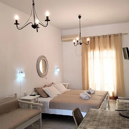 Idomeneas Apartments Soúgia Zimmer foto