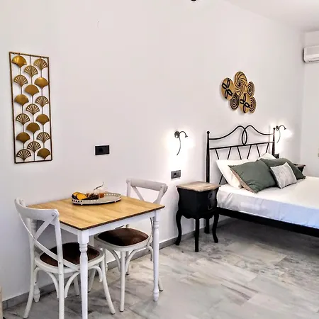 Idomeneas Apartments Soúgia Zimmer foto