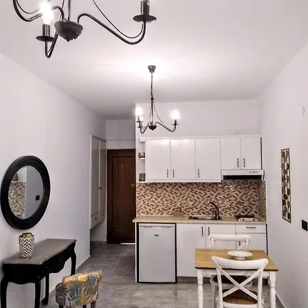 Idomeneas Apartments Soúgia Zimmer foto
