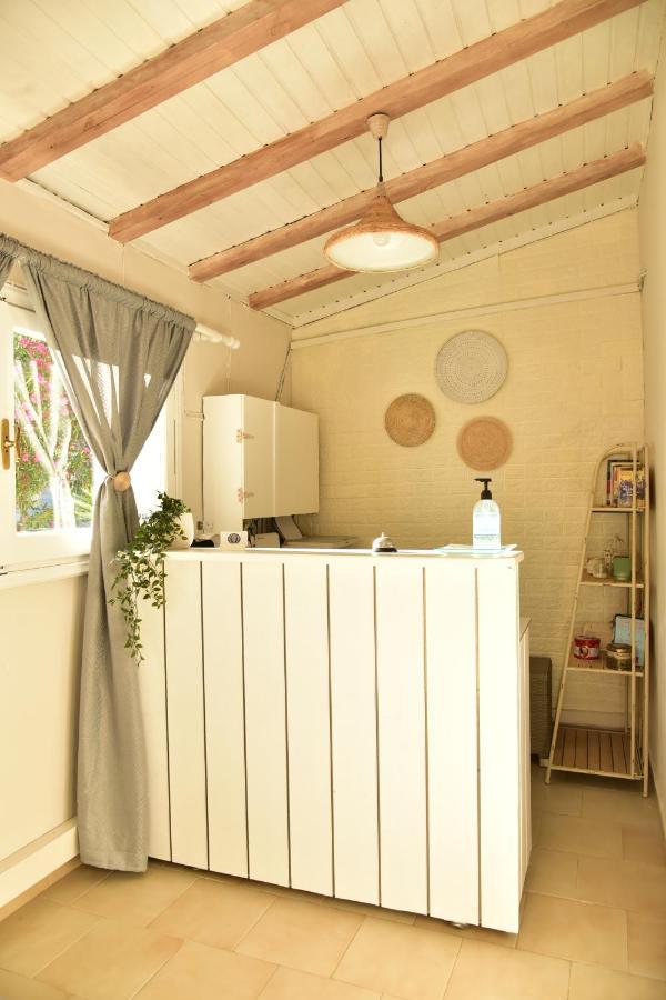 Idomeneas Apartment *