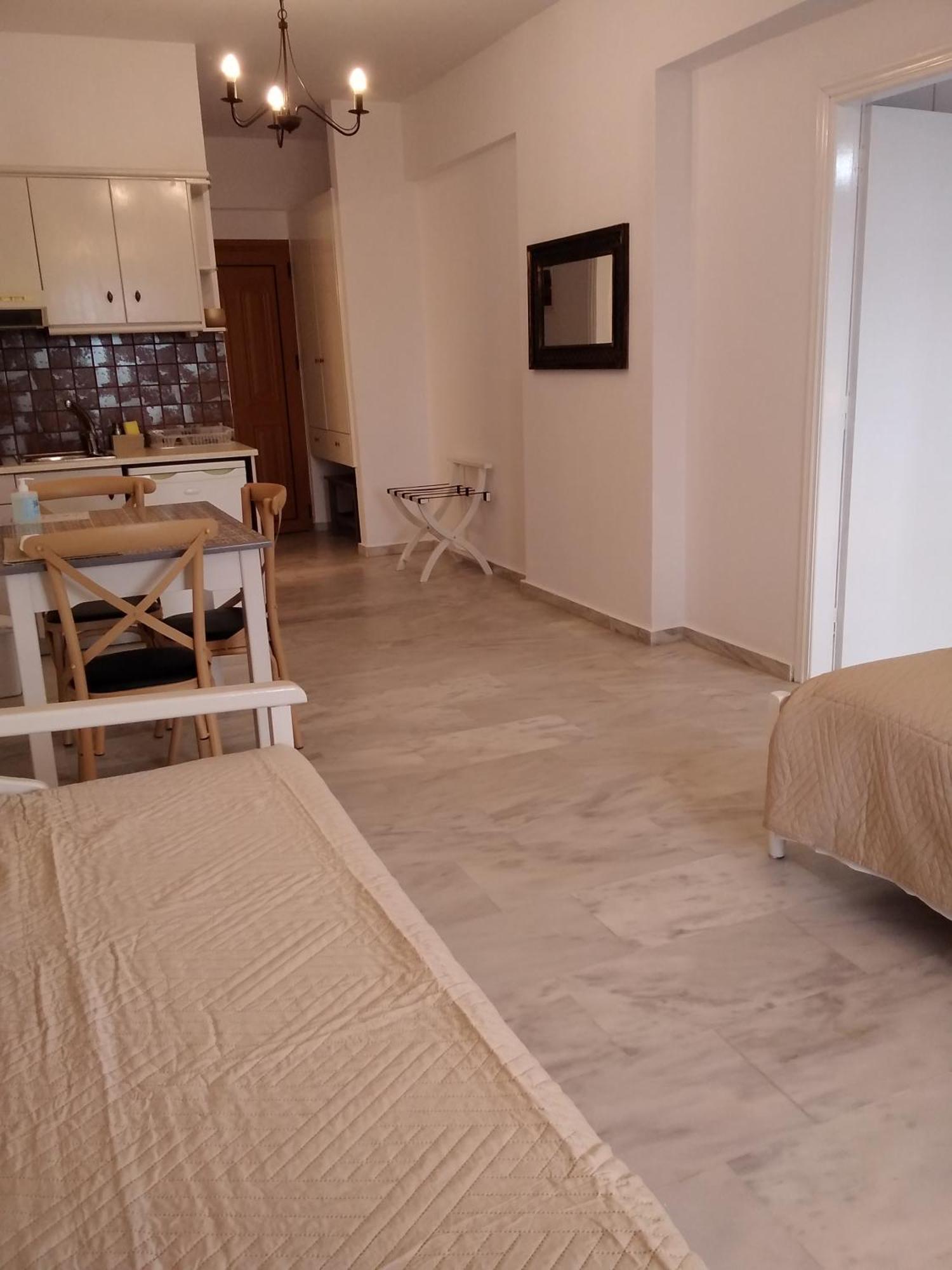 Apartment Idomeneas *