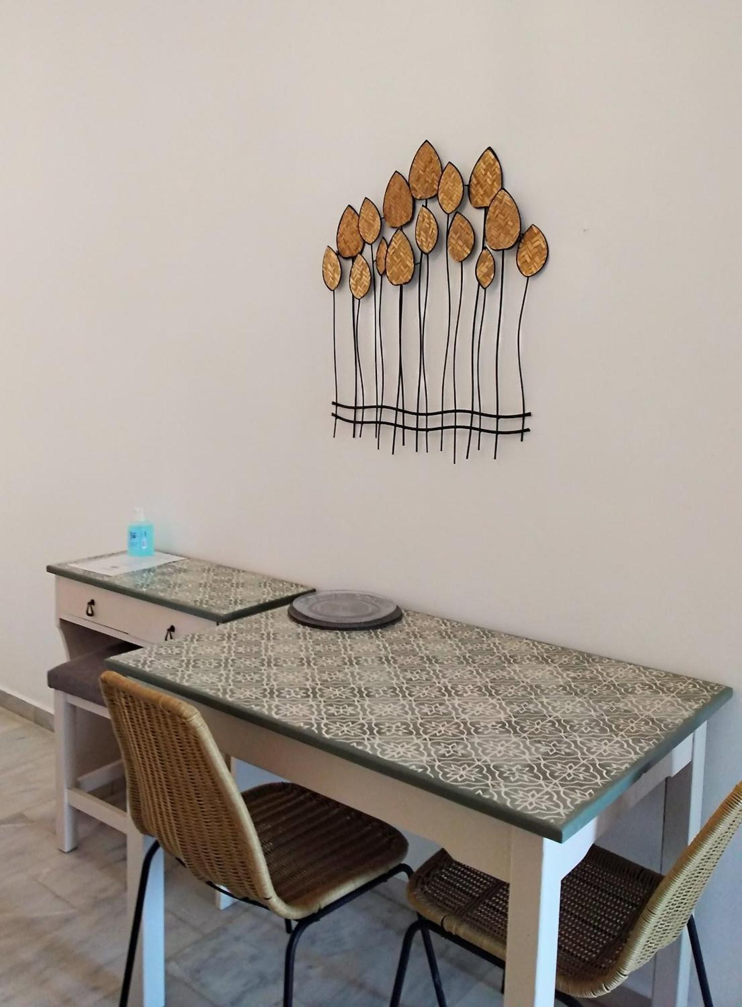 Idomeneas Apartment *